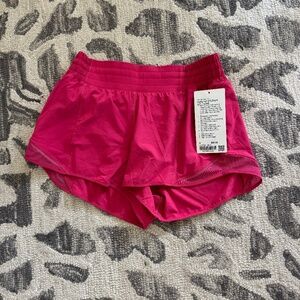 NWT Lululemon Hotty Hot HR Lined Shorts 2.5" size 8